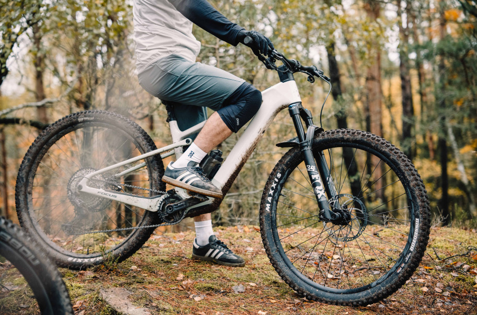 The Focus VAM2 SL is a new lightweight e-mountain bike | off-road.cc